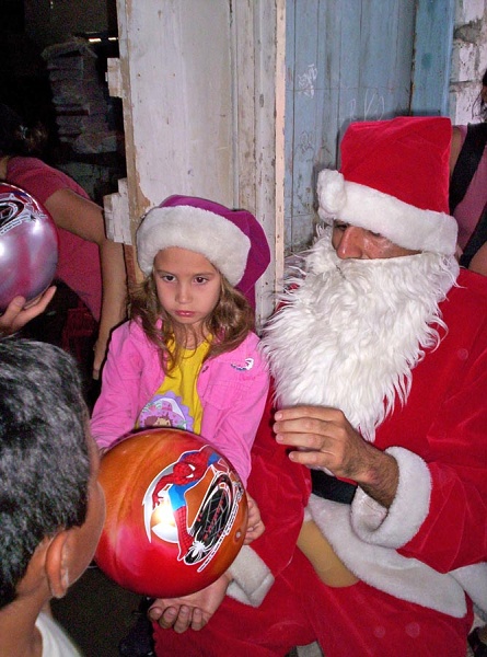 Navidad en Pamplona, Papa Nokel entregando regalos